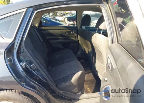 2017 Nissan Altima 2.5 Sv z USA, uszkodzony, nr VIN 1N4AL3AP2HC179196